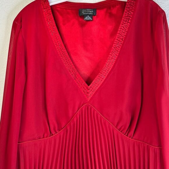 Michelle Antonelli Woman Beaded Top with Pleats - Picture 3 of 8